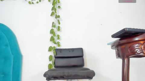 Angela Santini online show from December 2024 06:10:02 AM