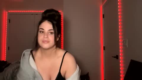 Cassie online show from December 2025 08:09:01 AM