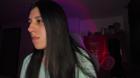 Snapshot of bunnyy09 chatting on September 2025 02:06:01 AM Jess online show from September 2025 02:06:01 AM