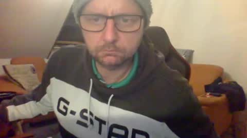 Lustmoilch83 online show from December 2025 08:47:02 PM