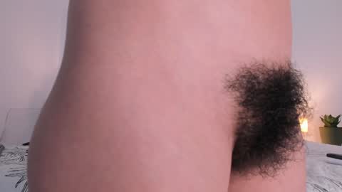 Larisa online show from December 2024 10:50:01 AM