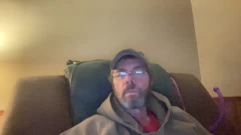 Snapshot of bushbeautician chatting on December 2024 11:20:01 PM bushbeautician online show from December 2024 11:20:01 PM