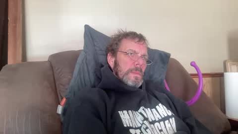 Snapshot of bushbeautician chatting on January 2025 04:14:02 PM bushbeautician online show from January 2025 04:14:02 PM