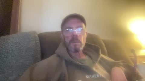 Snapshot of bushbeautician chatting on February 2025 05:33:01 PM bushbeautician online show from February 2025 05:33:01 PM