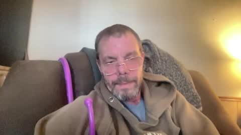 Snapshot of bushbeautician chatting on March 2025 08:31:02 PM bushbeautician online show from March 2025 08:31:02 PM