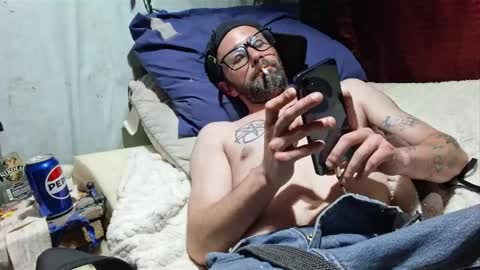 Buster18Hymen online show from April 2026 12:36:02 AM