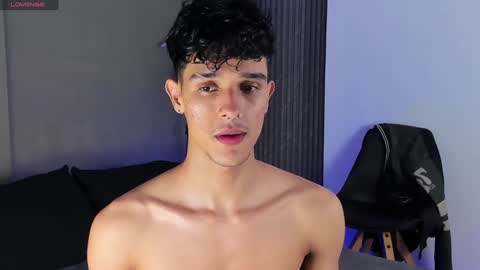 Buster independent model online show from December 2024 05:59:02 AM