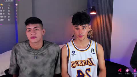 Buster independent model online show from December 2024 02:05:02 PM