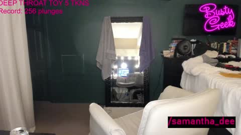 Samantha Dee online show from September 2025 02:55:01 AM