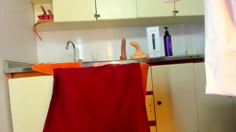 busty_glow online show from October 2025 10:34:02 AM