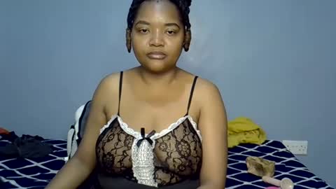 busty kenzi online show from July 2026 05:05:02 PM