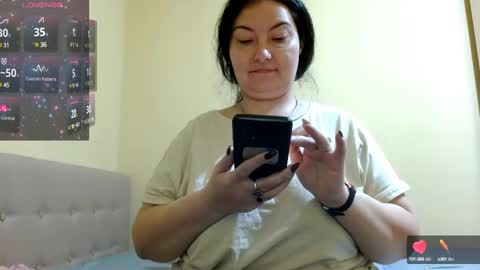 Snapshot of bustyemma chatting on February 2025 07:26:01 AM Emma online show from February 2025 07:26:01 AM