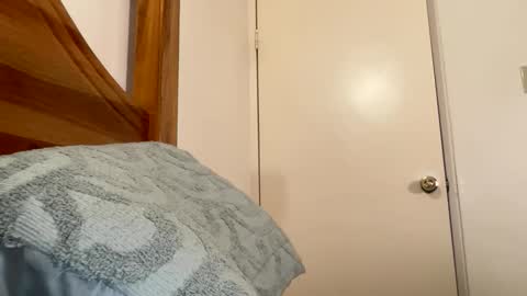 bustyirie online show from March 2026 02:53:02 PM