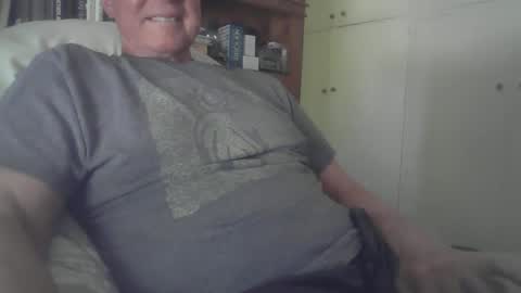 butterband online show from October 2025 08:28:02 PM