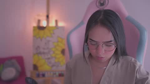 Snapshot of buttercup_li_ chatting on November 2025 06:51:01 PM zafiro online show from November 2025 06:51:01 PM