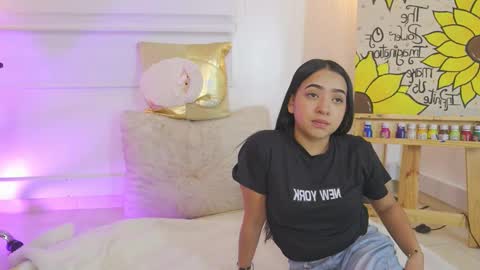 Snapshot of buttercup_li_ chatting on December 2025 01:27:01 PM zafiro online show from December 2025 01:27:01 PM