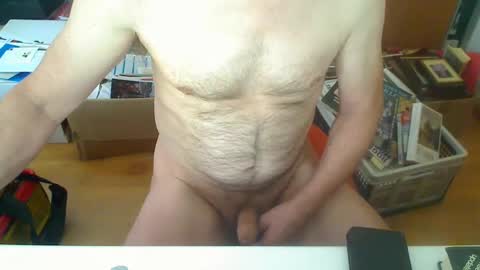 Buttlover2233 online show from September 2025 10:47:01 AM