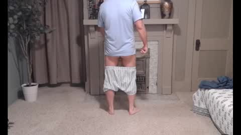 Snapshot of buttnakedfun954737 chatting on February 2025 10:38:02 AM Miles online show from February 2025 10:38:02 AM