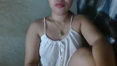 Snapshot of buttygirl18 chatting on February 2025 10:25:01 PM maya online show from February 2025 10:25:01 PM