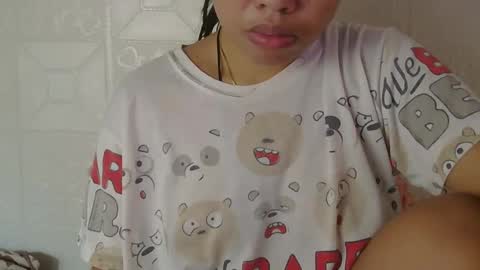 Snapshot of buttygirl18 chatting on February 2025 06:55:01 AM maya online show from February 2025 06:55:01 AM