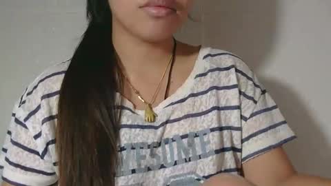 Snapshot of buttygirl18 chatting on February 2025 03:55:02 AM maya online show from February 2025 03:55:02 AM