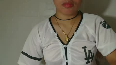 Snapshot of buttygirl18 chatting on February 2025 02:21:01 AM maya online show from February 2025 02:21:01 AM