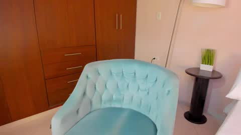 Snapshot of buunnyyhot chatting on March 2025 02:45:02 PM Rosse online show from March 2025 02:45:02 PM