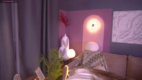 Snapshot of byteblush chatting on October 2025 03:23:02 PM Kira online show from October 2025 03:23:02 PM