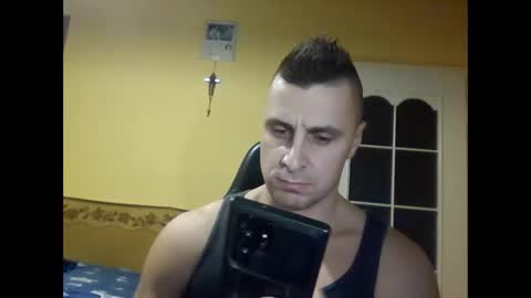 Snapshot of bzykacz1988 chatting on December 2024 11:30:01 PM bzykacz1988 online show from December 2024 11:30:01 PM