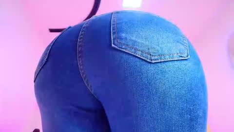 Carolina online show from February 2026 03:11:01 AM