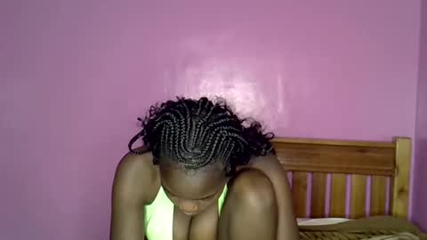 Snapshot of c_trish chatting on September 2025 06:47:02 AM C--trish online show from September 2025 06:47:02 AM