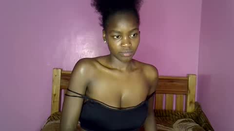 Snapshot of c_trish chatting on October 2025 09:44:02 PM C--trish online show from October 2025 09:44:02 PM