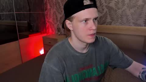 Snapshot of cactusjames_69 chatting on September 2025 12:44:02 AM James online show from September 2025 12:44:02 AM