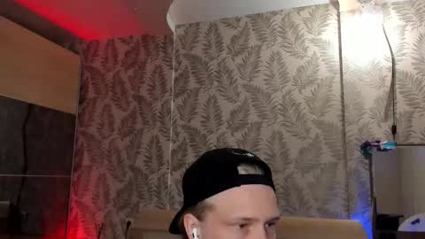 Snapshot of cactusjames_69 chatting on September 2025 06:22:01 PM James online show from September 2025 06:22:01 PM