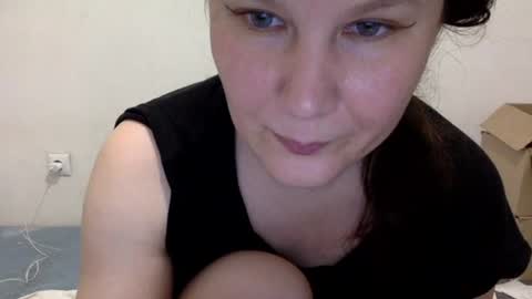 Snapshot of caffeinated_lamb chatting on June 2026 05:58:02 PM Lamb online show from June 2026 05:58:02 PM