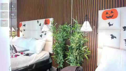 CailynBrown online show from October 2025 04:47:01 AM