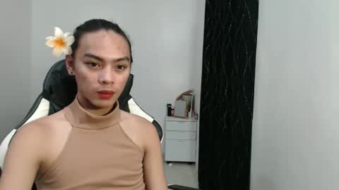 Snapshot of caitessa_bellemoir chatting on November 2025 06:00:02 PM caitessa_bellemoir online show from November 2025 06:00:02 PM