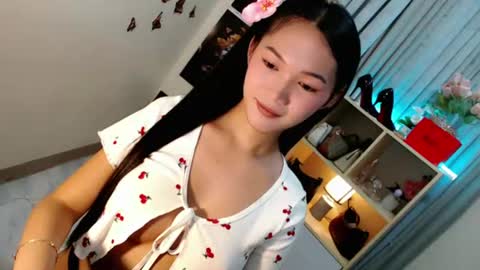 caitlin online show from July 2026 11:29:01 PM