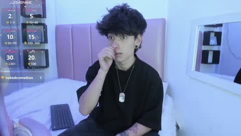 Calipe  Morfeo  online show from December 2024 05:22:02 PM