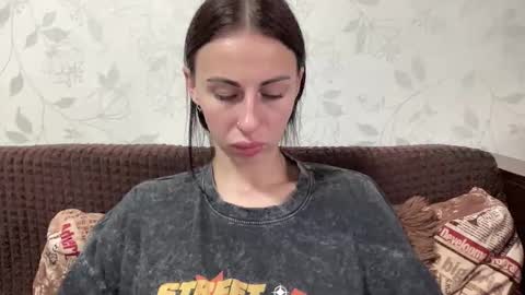 Anna online show from October 2025 07:41:01 AM