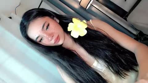 Snapshot of call_me_nina chatting on May 2026 02:09:02 AM call_me_nina online show from May 2026 02:09:02 AM