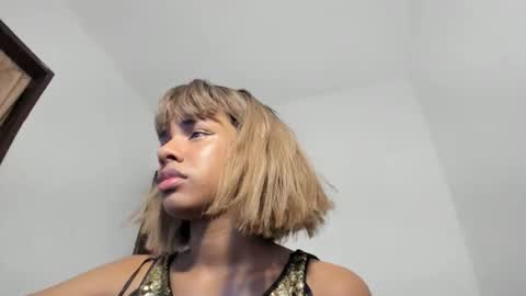 Callie online show from March 2026 05:02:01 AM