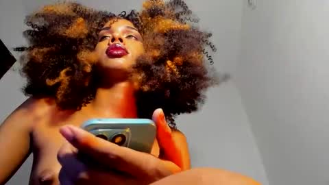 Callie online show from April 2026 12:43:02 AM