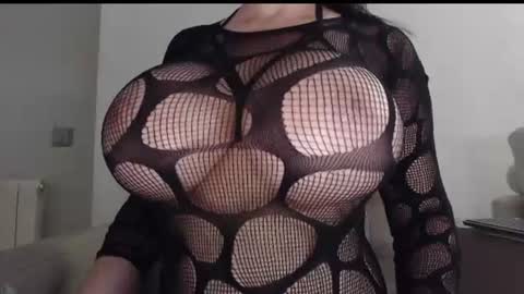 callme_kim online show from July 2026 10:21:02 AM