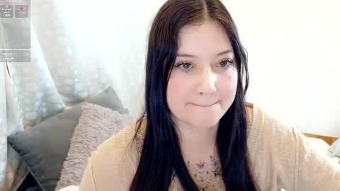 ViCtOriA online show from October 2025 01:55:02 PM
