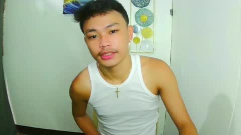 Snapshot of callmebabyceejay_ chatting on May 2026 11:06:01 AM Ceejay online show from May 2026 11:06:01 AM