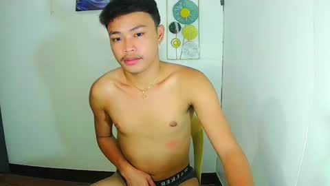 Snapshot of callmebabyceejay_ chatting on May 2026 08:06:02 PM Ceejay online show from May 2026 08:06:02 PM