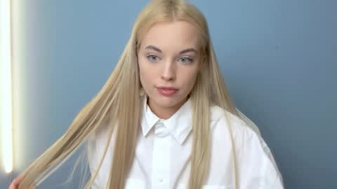 Snapshot of callmemargo chatting on September 2025 10:50:02 AM Im Margo where is my Joker online show from September 2025 10:50:02 AM