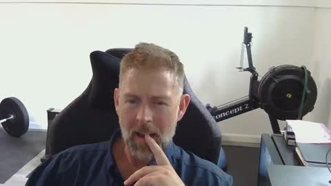 Snapshot of callmenny chatting on October 2025 04:48:02 PM Nny online show from October 2025 04:48:02 PM