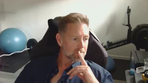 Snapshot of callmenny chatting on November 2025 07:01:02 PM Nny online show from November 2025 07:01:02 PM